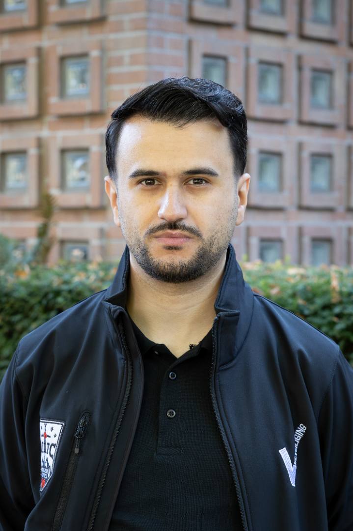 Camera plus surveillant bij Kilic